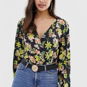 ASOS wrap body w blouson tie sleeve in dark floral